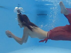 Morena, Erótico, Húngaro, Pequeña, Piscina, Flaco, Tetas, Bajo el agua