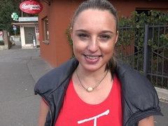 Wohlbeleibte schöne frauen, Grosse titten, Blondine, Blasen, Handjob, Natürlichen titten, Im freien, Rasiert