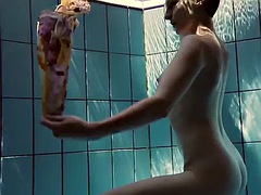 Strand, Fetisch, Pool, Öffentlich, Russisch, Jungendliche (18+), Titten, Unter wasser