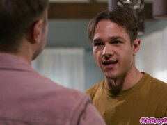 Cul, Gros seins, Cocu, Gorge profonde, Famille, Embrassement, Lingerie, Chatte