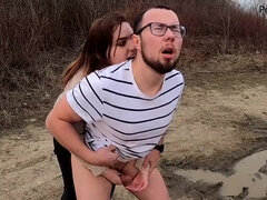 Amateur, Bondage domination sadisme masochisme, Garce, Brunette brune, Tir de sperme, Énorme, Russe, Adolescente