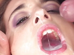 Brunette brune, Bukkaké, Éjaculer dans la bouche, Tir de sperme, Européenne, Faciale, Adolescente