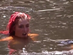 18 jaar, Enthousiasteling, Kont, Lesbisch, Likken, Buiten, Kut duiken, Tieten likken