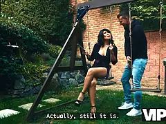 Vip4k. mature neighbor wants to play!