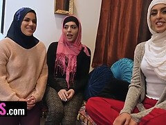 Le plan cul à quatre, Léchez, Orgasme, Fête, Chatte, Rugueux, Criant, Adolescente