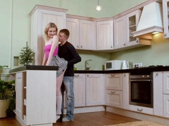 Blonde, Tir de sperme, Hard, Hd, Chevaucher, Russe, Rasée, Avaler