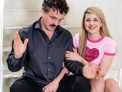 18 jaar, Kont, Blond, Pijpbeurt, Handbeurt, Likken, Natuurlijke tieten, Tieten likken