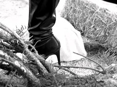 Минет, Ботинки, Перчатки, Ласковые ручки, Каблуки, Огромные размеры, Мастурбация, Сиськи