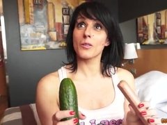 Gros cul, Grosse bite, Gros seins, Hard, Léchez, Masturbation, Seins naturels, Adolescente