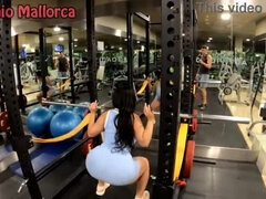 Amateur, Brésilienne, Brunette brune, En levrette, Gym, Énorme, Embrassement, Pute