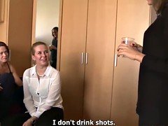Блондинки, Минет, Брюнетки, Чешки, Группа, Вечеринка, Свингеры