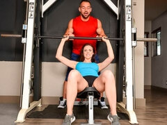 デカ尻, フェラチオ, 茶髪の, 毛深い, 手コキする, オマンコ, スポーツ, ティーン