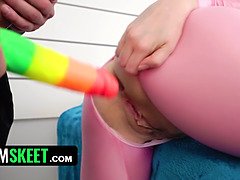 Damon and Jade try anal for the first time ever and get a rough ass-licking and a tight ass plug