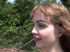 Papi, Bauernhof, Flashen, Im freien, Piercing, Pov, Dürr, Titten