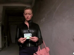 Arsch, Grosser arsch, Grosser schwanz, Grosse titten, Blasen, Geld, Dürr, Titten