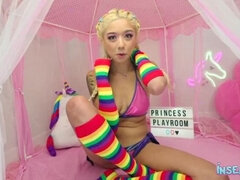 Азиатки, Блондинки, Минет, Собачьи, Затыкание рта, Итальянки, Крошечные, Молоденькие