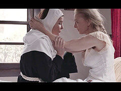 Morena, Besar, Lesbiana, Masturbación, Maduro, Madres para coger, Monja