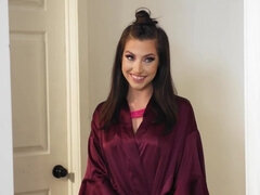 18 ans, Brunette brune, Gorge profonde, Hd, Lingerie, Seins naturels, Pénis, Jarretelles