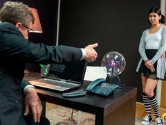 Blasen, Braunhaarige, Süss, Hundestellung, Behaart, Handjob, Lehrer, Jungendliche (18+)