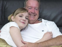 Blond, Pijpbeurt, Sperma shot, Hondjeshouding, Vrouw, Kut duiken, Tiener, Nat