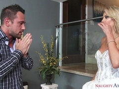 舐める尻, デカチン, ブロンド, 結婚, 口内発射, チン, なめる, 剃毛