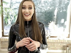 Grosse titten, Blasen, Braunhaarige, Fetisch, Hardcore, Latex, Verführt, Schwestern