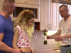 Anal, Cul, Sucer une bite, Petit ami, Tchèque, Masturbation, Naine, Chatte