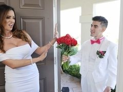 デカ尻, フェラチオ, 結婚, 茶髪の, 毛深い, 手コキする, 淫乱熟女, オッパイの