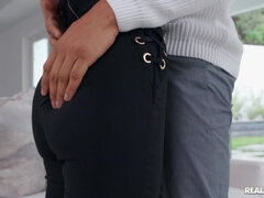 Américain, Gros seins, Noire, Sucer une bite, Interracial, Embrassement, Fille latino, Nénés