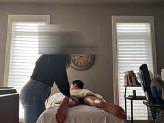 Grosse bite, Brunette brune, Exhib, Branlette thaïlandaise, Massage, Mère que j'aimerais baiser, Monstre, Voyeur