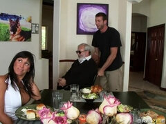 Negro, Mamada, Pareja, Penetracion con dedos, Atragantadas, Lamidas, Masturbación, Nalgadas