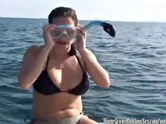 Amateur, Gros seins, Brunette brune, Tir de sperme, Hard, Réalité, Nénés, Mouillée