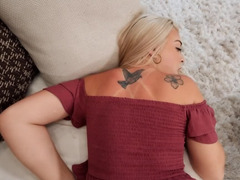 Amerikanisch, Blondine, Blasen, Masturbation, Socken, Tätowierung, Titten, Spanner