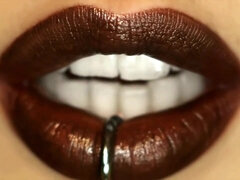 Grosser arsch, Grosse titten, Anfeuerer, Schwanz, Fingern, Natürlichen titten, Rotschopf, Titten