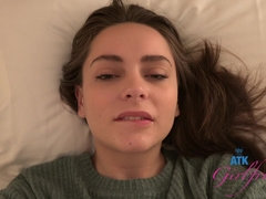 Braunhaarige, Aufs gesicht abspritzen, Fetisch, Fussjob, Hotel, Unschuldig, Muschi, Jungendliche (18+)