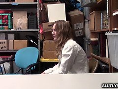 Achterkamer, Gevangen, Hardcore, Naakt, Rijden, Strippen, Tiener, Uniformpje