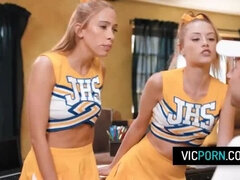 アメリカ人, アナル, フェラチオ, チアリーダー, ハードコア, 現実, ティーン, 三人