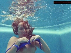 Arsch, Grosse titten, Frau, Freundin, Dusche, Solo, Jungendliche (18+), Unter wasser
