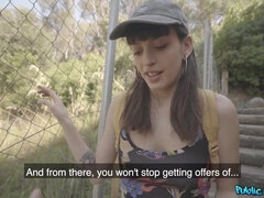 Chica, Tetas grandes, Latina, Dinero, Al aire libre, Público, Montar, Español