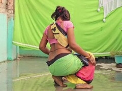 18 ans, Tante, Salle de bains, Collège université, Femme au foyer, Indienne, Secrétaire, Toilettes