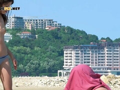 18 jaar, Enthousiasteling, Strand, Bruinharig, Hd, Openbaar, Tiener, Tieten likken