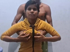 18 jahre, Leie, Blasen, Braunhaarige, Süss, Indisch, Ablutschen, Jungendliche (18+)