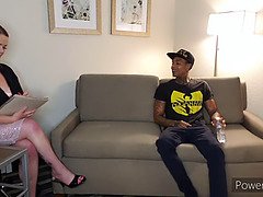 Audition, Belle grosse femme bgf, Noire, Rondelette, Femme couguar, En levrette, Mère que j'aimerais baiser, Suçant