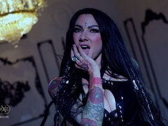 Incroyable, Gros cul, Brunette brune, Masturbation, Mère que j'aimerais baiser, Chaussures, Solo, Tatouage