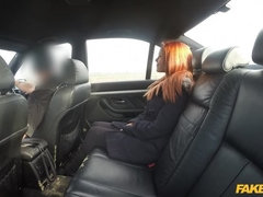 Grosser schwanz, Auto, Bauernhof, Lecken, Polizei, Pov, Muschi, Uniform