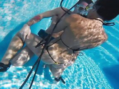 Bikini, Morena, Erótico, Europeo, Pajear, Húngaro, Al aire libre, Bajo el agua