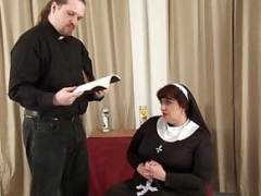 Sadomasochismus, Grosser arsch, Grosse titten, Blasen, Reif, Milf, Nonne, Schlaffe titten