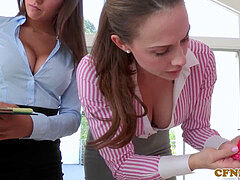 Cfnm, Hundestellung, Frau, Weibliche domination, Flotter dreier