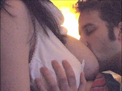 Любители, Большие сиськи, Молоко