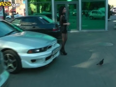 Anal, Brunette brune, Gothique, Talons, Lingerie, Public, Se déshabiller, Tatouage